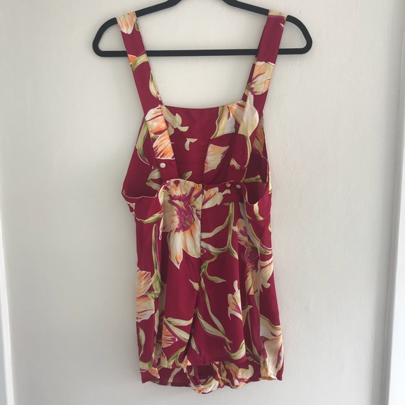 Flynn Skye Ready Romper - Picture 2 of 8